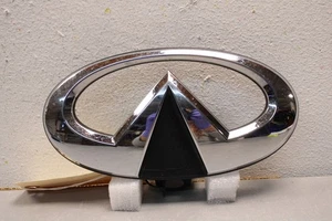 2009 2013 INFINITI QX70 FRONT GRILLE EMBLEM WITH CAMERA HOLE - Picture 1 of 8