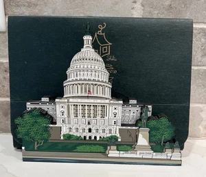 Shelia's Collectible's US Capitol Washington DC Wooden House - Picture 1 of 9