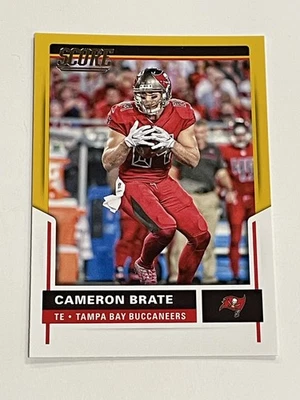 2017 Score Football Gold #44 - Cameron Brate - Tampa Bay Buccaneers - Image 1 of 2