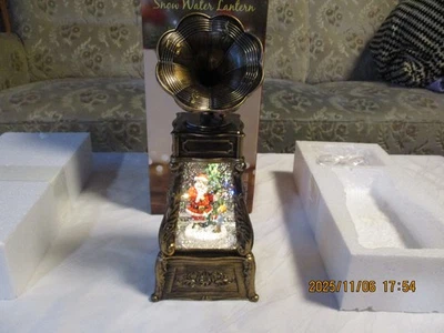 Snow Water Laterne mit Licht,Schnee und wechselnder Musik,Höhe ca.27 cm,Neu OVP - Bild 1 von 4