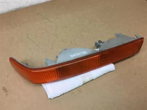 Chevrolet Blazer Front Light Lens - Chevrolet Blazer Front Indicator Lamp Lens R - Picture 1 of 12