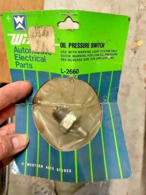 Interruptor de presión de aceite Dodge Dart 1960-1969 / 1961 Lancer NORS 1/8" #L-2660 Foto 1 de 2