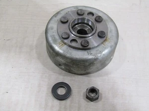1997-2001 YAMAHA YZ80 FLYWHEEL ROTOR & NUT 4ES-85550-10-00 - Picture 1 of 2