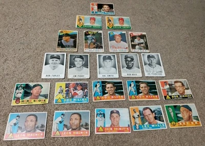 1960 Topps and Leaf Baseball Cards (22) - Billy Martin HoF EX/NM, etc.  - Image 1 of 4