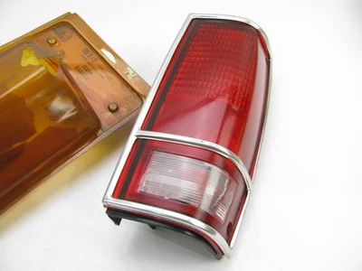 Lámpara de luz trasera derecha Glo-brite 161-1 para Ford Ranger 1983-1990 Foto 1 de 3