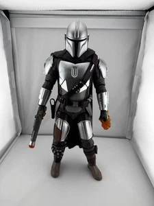 "FIGURA DE ACCIÓN DISNEY STORE THE MANDALORIAN TALKING 12""" - Imagen 1 de 11
