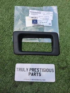 Genuine Mercedes W463 Fog Lamp Frame Surround Left Front Bumper A4638850022 NOS - Picture 1 of 11