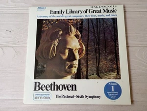 Funk & Wagnalls Family Library of Great Music Album 1 Beethoven w/Insert - Imagen 1 de 10