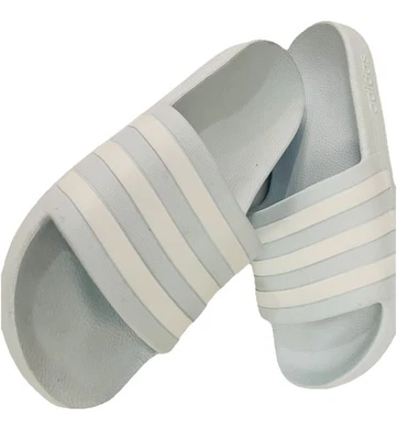 Sandalia Adidas Adilette Aqua Slide para mujer talla 8 EE. UU. Foto 1 de 4