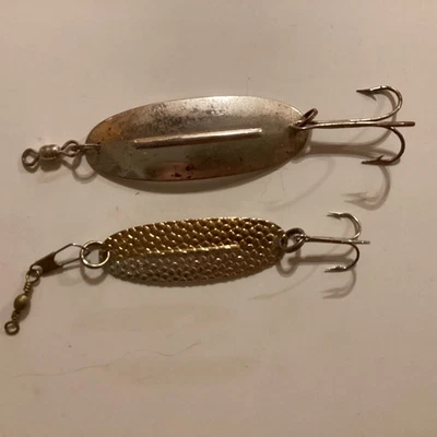 Lote de 2 señuelos de cuchara de pesca Williams Wabler lucio de Canadá Foto 1 de 4