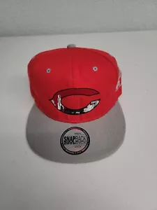 CINCINNATI REDS SNAPBACK HAT mens red gray New with sticker adjustable - Picture 1 of 12