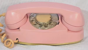 Telefono vintage 1969 rosa principessa rotante - ITT Kellogg - telefono retrò - Foto 1 di 9