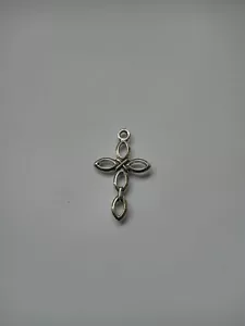 Religious Cross - Picture 1 of 4