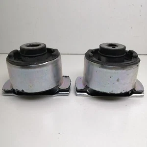 COPPIA SILENT BLOCK PONTE POSTERIORE RENAULT LAGUNA II DAL 2002 PER 8200427868 - Picture 1 of 7