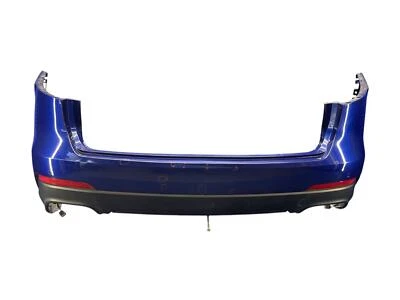 2017-2024 MASERATI LEVANTE REAR BUMPER COVER ASSEMBLY BLU EMOZIONE MICA *NOTE* - Imagem 1 de 4