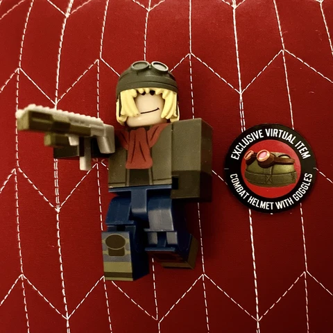 Roblox Series 12 - After The Flash Mirage: Sophia (Combat Helmet with Goggles) Cover