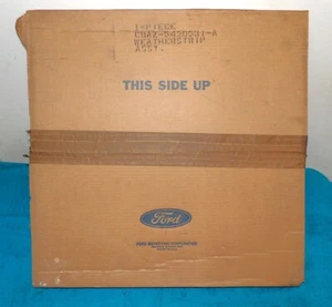 1969-1972 Ford Custom Galaxie 500 Monterey 4-Door NOS LH FRONT DOOR WEATHERSTRIP - Picture 1 of 3