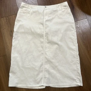 Women’s Cato White Denim Stretch Long Skirt Size 20 Front & Back Pockets - Picture 1 of 8