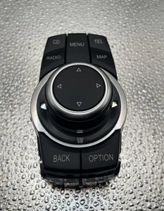 4PIN iDRIVE MEDIA SWITCH CONTROLLER JOYSTICK FOR BMW E82 3 E90 X1 E84 X5 E70 X6 - Foto 1 di 7