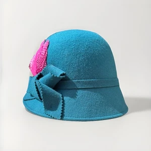 Dickins & Jones Ladies Felt Wool Hat Blue Pink Feathers Vintage Style One Size - Picture 1 of 9
