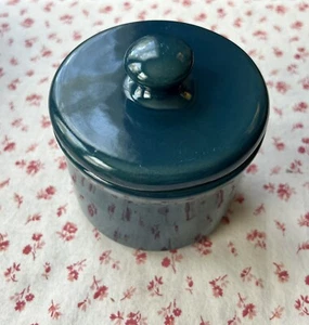 Vintage HENN Pottery Teal Jewelware Crock Condiment Jar with Lid - Picture 1 of 6