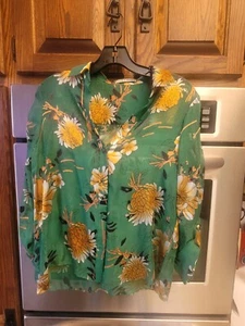 ALICE + OLIVIA Eloise Floral Silk Green Burnout Blouse with Roll Tab Sleeves - Picture 1 of 8