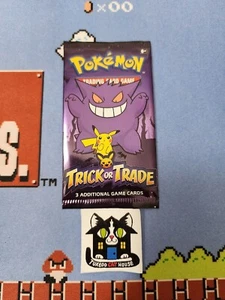 Pokemon Trick Or Trade Booster Pack Halloween 3 Card Pack 2022 - Picture 1 of 2