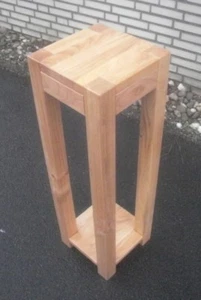 Blumensäule,Blumenhocker,Tisch Kirschbaum massiv.Maßanfertigung !30x30x80cm hoch - Bild 1 von 4