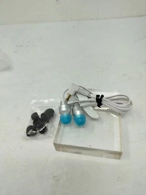 Logitech G333 VR Wired In-Ear Headphones for Oculus/Meta Quest 2 - Image 1 of 3