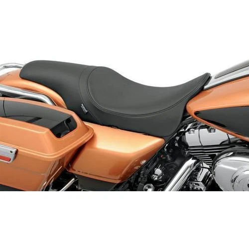 Drag Specialties Predator Seat Smooth (0803-0288) — 第 1/1 张图片