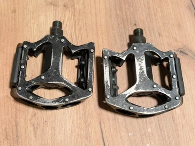 Pedais de bicicleta VP-511 BMX 9/16", aço com refletores - Imagem 1 de 4