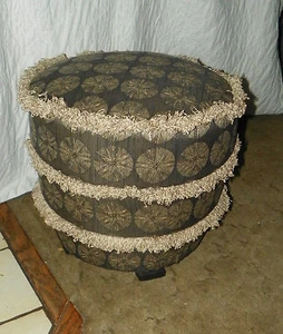 Thomasville Mid Century Round Vanity Swivel Bench / Ottoman / Coffee  (VB-13) - Picture 1 of 5