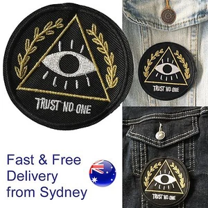 Trust no one Iron on patch Illuminati eyes observing eye watcher iron-on patches - Picture 1 of 4