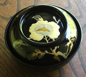 Japanese Wajima Lacquerware Black Gold Maki-e Soup Bowl Lidded φ4.7×H3.7in USED - Picture 1 of 14