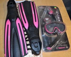 TUSA Sport Adult Black Series Mask, Dry Snorkel, Small, Black/Hot Pink + Fins! - Picture 1 of 10