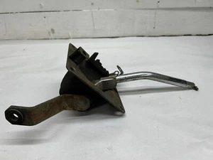 Conjunto de palanca de cambios automática Ford para consola Mustang 1967-1968 OEM - Imagen 1 de 9