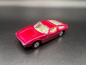 Rollos Yatming Vintage Maserati Bora Magenta Nº 1013 Hong Kong HK ¡Genial! - Imagen 1 de 4