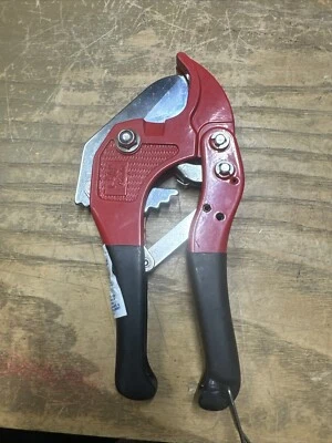 Orbit Water Master Pipe Cutter PVC/Polyethylene 1/2"-1" Pipe 26085 22JS2234-F21 - Image 1 of 4