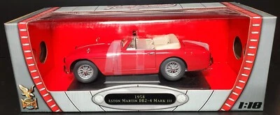 Aston Martin DB2-4 MK III 1958 firma de carretera 1:18 apertura capó puertas maletero nuevo Foto 1 de 4