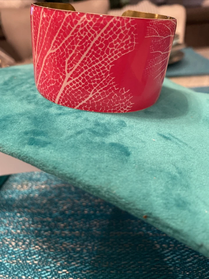 Brazalete brazalete brazalete Bali coral rosa y blanco pastel barro Mudpie joyería declaración WN Foto 1 de 4