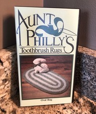 Aunt Philly"s Toothbrush Rugs, Oval Rug By Phyllis Hause, VHS Video