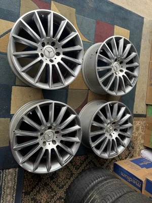 2024 Genuine Mercedes Benz G550 G500 G  20” Wheels Rims AMG G63 - Image 1 of 4