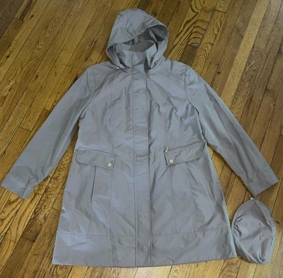 Chaqueta de lluvia con capucha embalable Cole Haan Signature nueva con etiquetas Foto 1 de 4