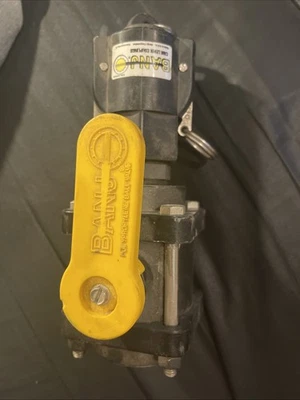 BANJO Manifold Flange Ball Valve (Polypropylene) AND Cam Lever Couplings - Image 1 of 4