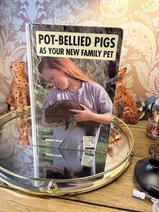 TFH Pot-bellied Pigs As Your New Family Pet Book By Michael Taylor - Imagen 1 de 10