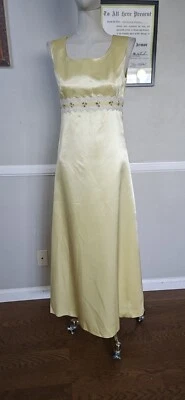 Vintage 1960s Yellow Satiny Maci Formal As Is - Image 1 of 4