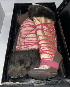 Stivali lunghi trapuntati marroni bambino Phat con pelliccia e tacco zeppa misura 8,5 - nuovi - Foto 1 di 10