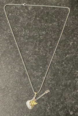 Rock Legend Guitar Necklace Pendant Stainless Steel Silver/gold chain 60cm, Gift - Image 1 of 4