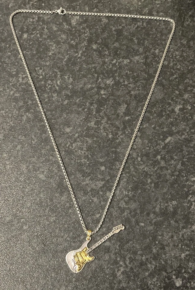 Rock Legend Guitar Necklace Pendant Stainless Steel Silver/gold chain 60cm, Gift - Image 1 of 4