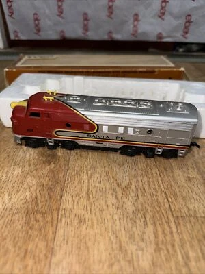 Vintage Mantua Tyco 4015 Santa Fe F-9 A Unit Diesel Locomotive - Image 1 of 4